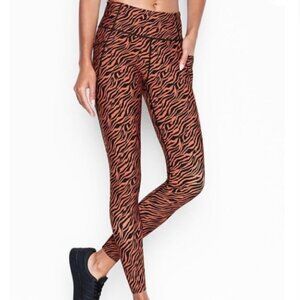 nwt victoria's secret zebra tiger striped total knockout tights leggings